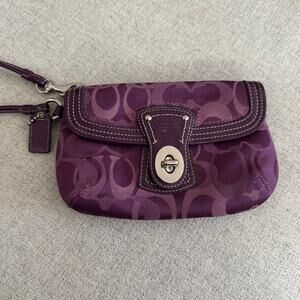 Coach Optic Signature Purple Turn Lock Wristlet